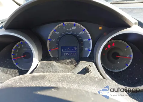 2013 Honda Fit z USA, uszkodzony, nr VIN JHMGE8H37DC000528